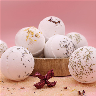 Festive Bath Bombs